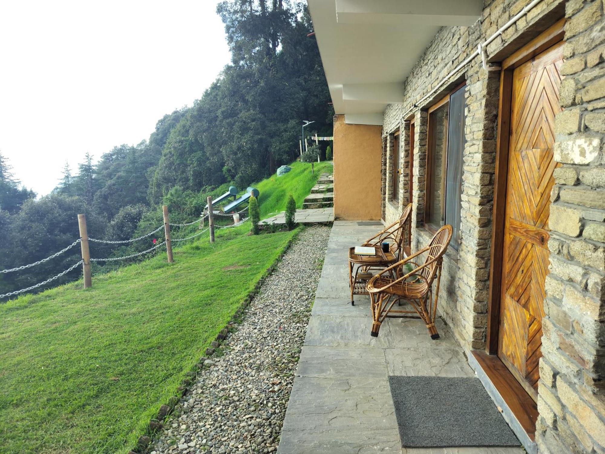 Simba Jungle Lodge, Binsar Wildlife Sanctuary Dış mekan fotoğraf
